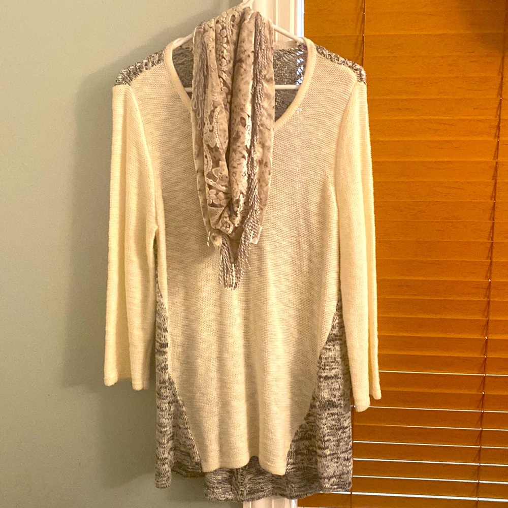 Woman’s Sweater with Removable Matching Scarf